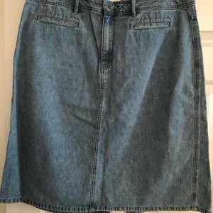 Caslon from Nordstrom size 16 Jean skirt.